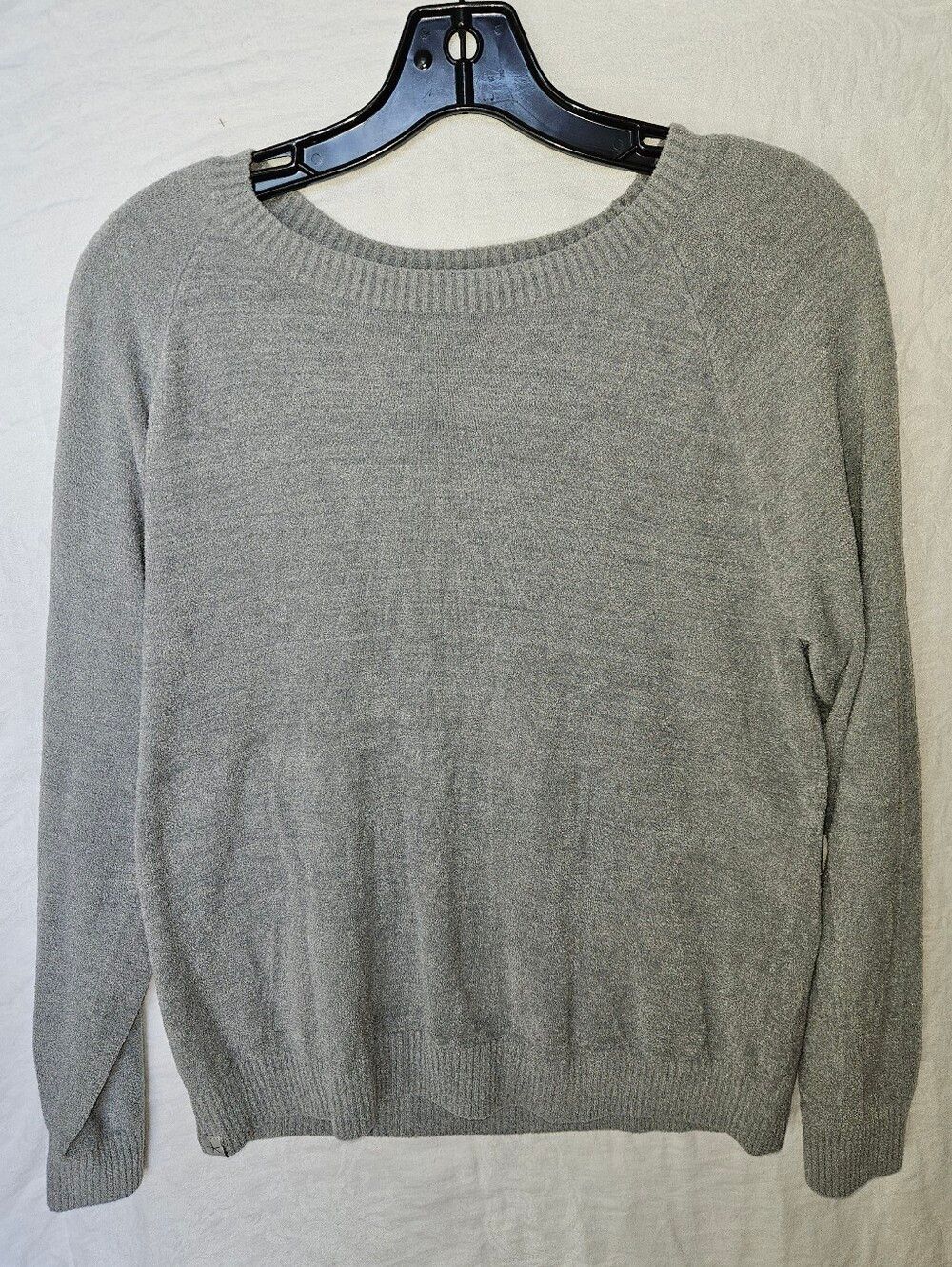Barefoot Dreams Cozy Light Gray Knit Crewneck Sweater Medium